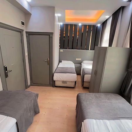 Crowned Plus Hotel Истанбул Екстериор снимка