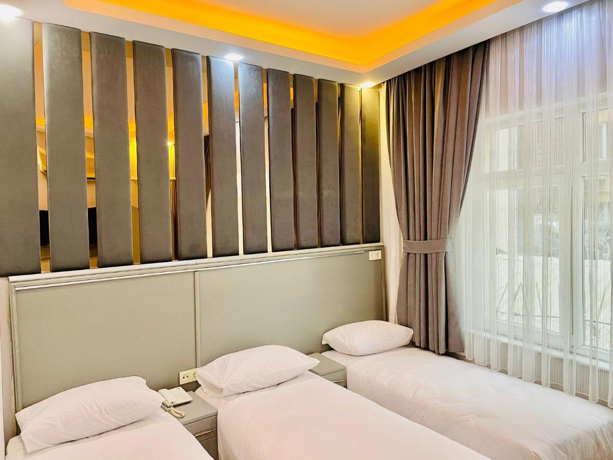 Crowned Plus Hotel Истанбул Екстериор снимка