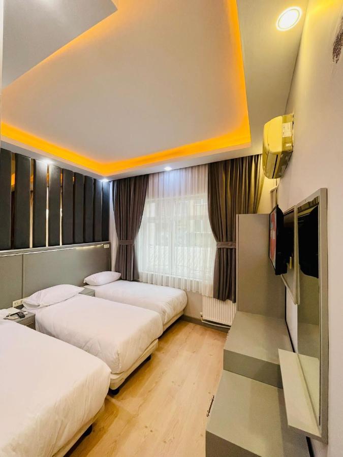 Crowned Plus Hotel Истанбул Екстериор снимка
