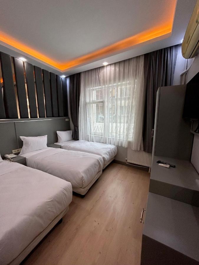 Crowned Plus Hotel Истанбул Екстериор снимка