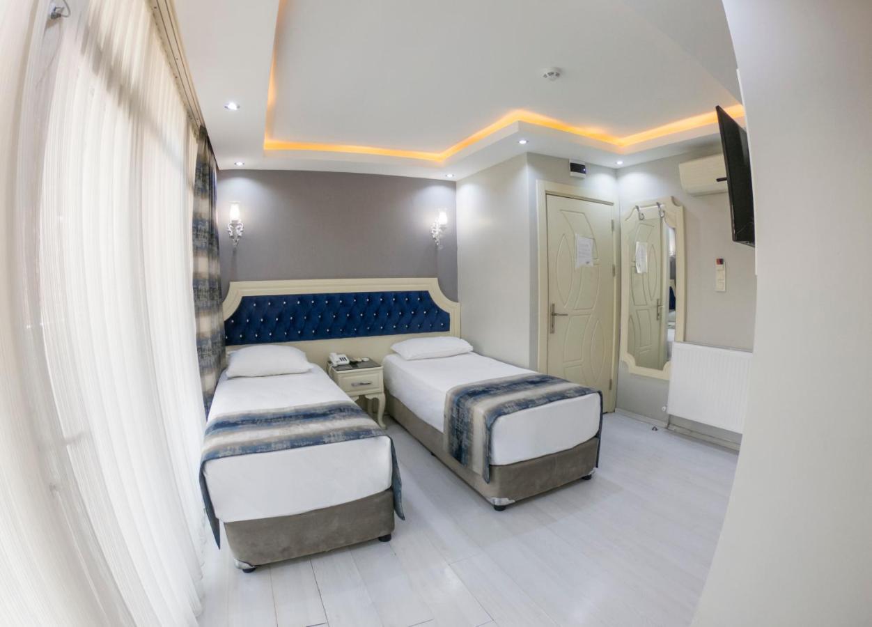 Crowned Plus Hotel Истанбул Екстериор снимка