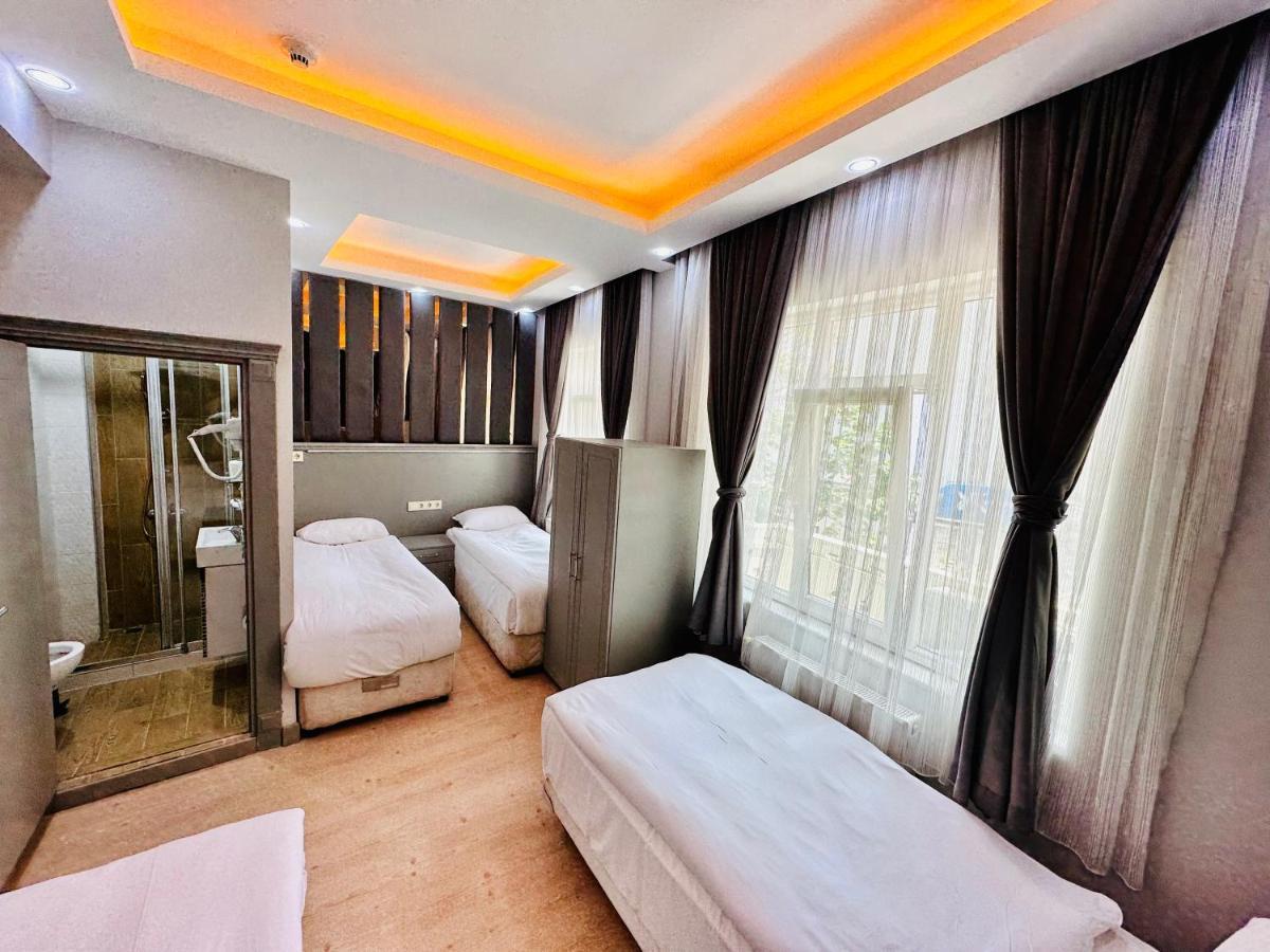 Crowned Plus Hotel Истанбул Екстериор снимка